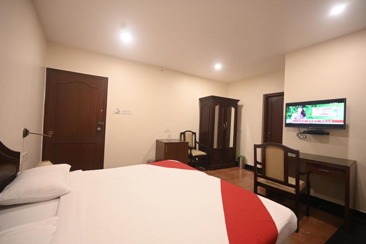 Hotel Bhagavath Gardens Chengannur Екстер'єр фото